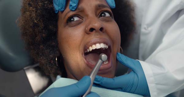 How A Dentist Can Help With Dental Anxiety