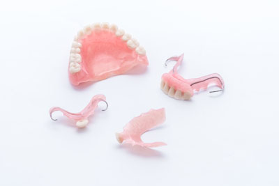 Denture